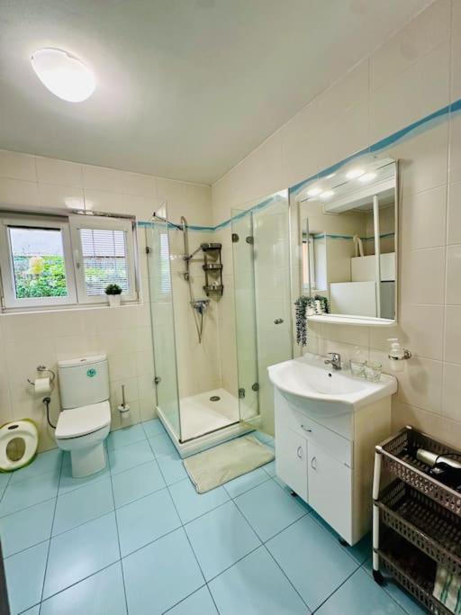 Family-Friendly Prague 5 Stay Exterior foto